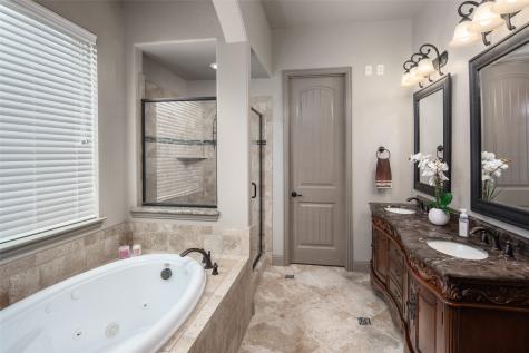 7825 Woodcreek Way Sachse TX 75048