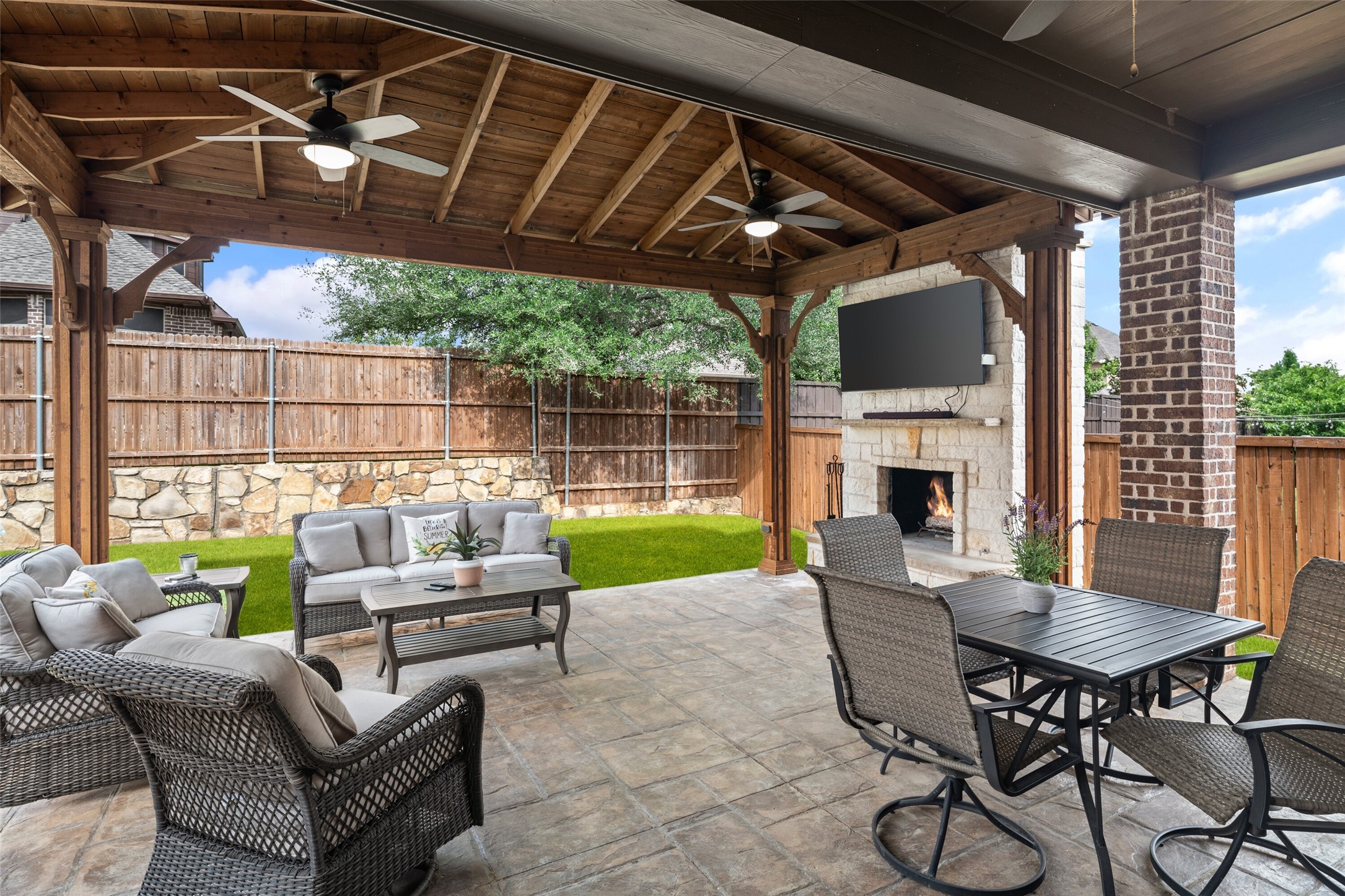 7825 Woodcreek Way Sachse TX 75048