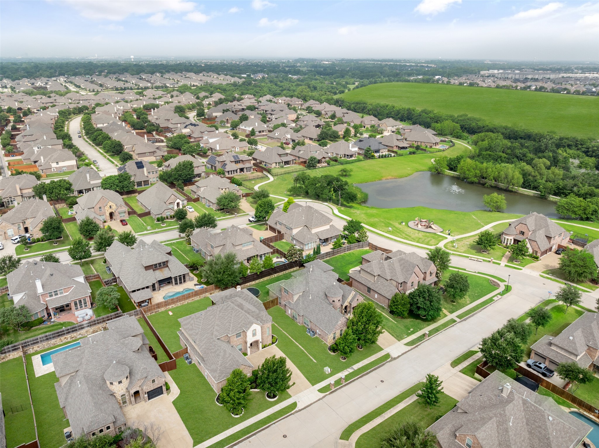 7825 Woodcreek Way Sachse TX 75048