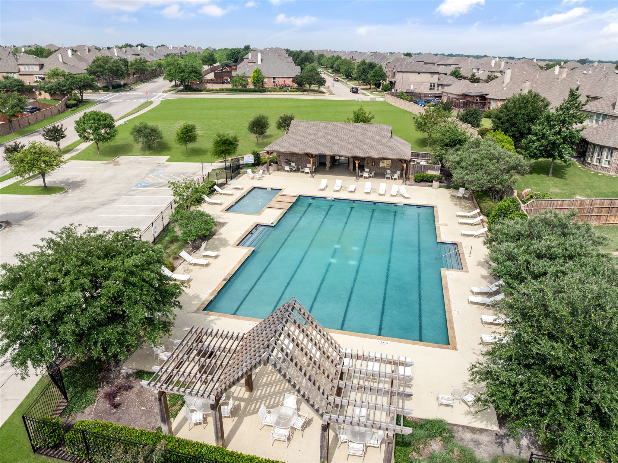 7825 Woodcreek Way Sachse TX 75048