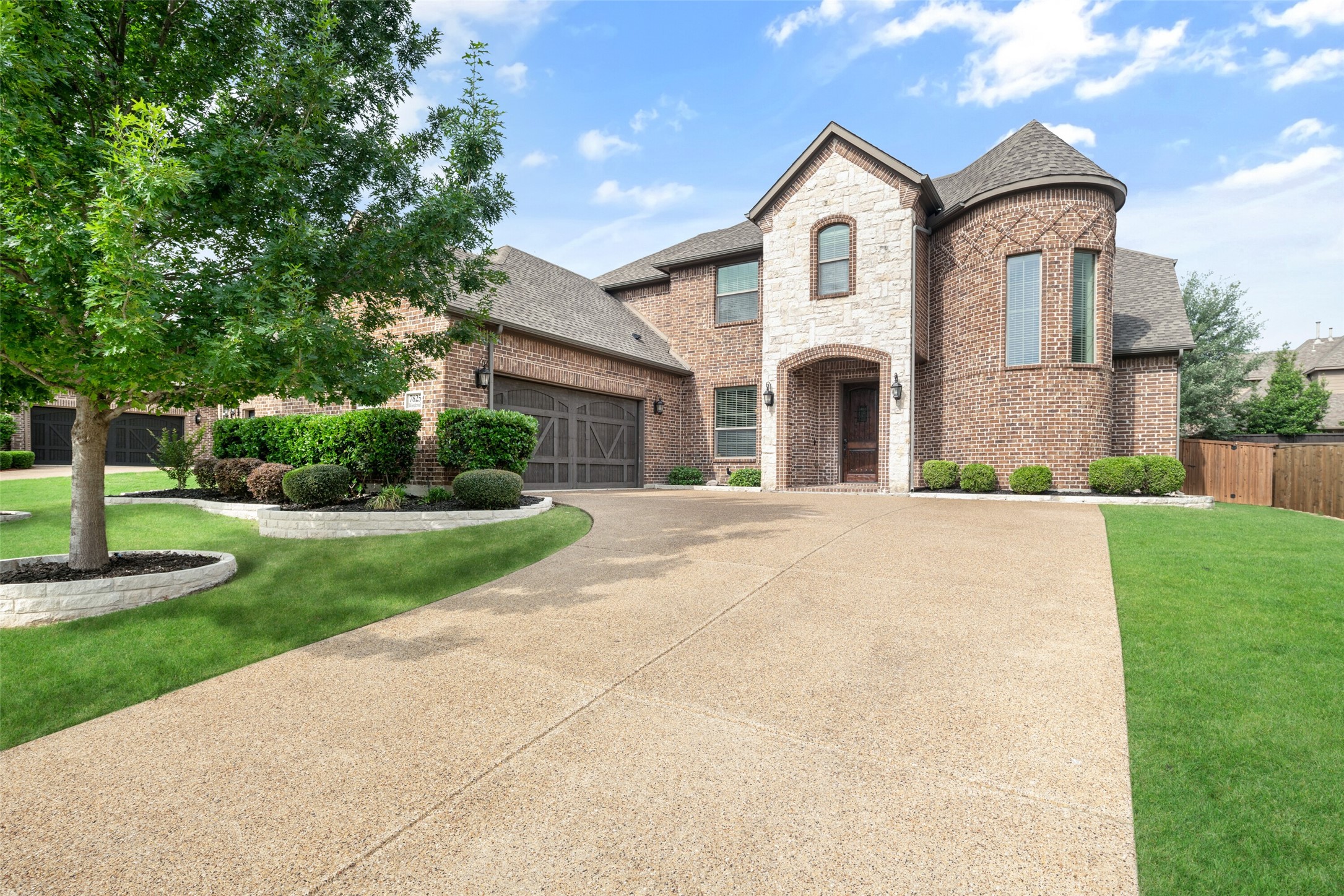 7825 Woodcreek Way Sachse TX 75048