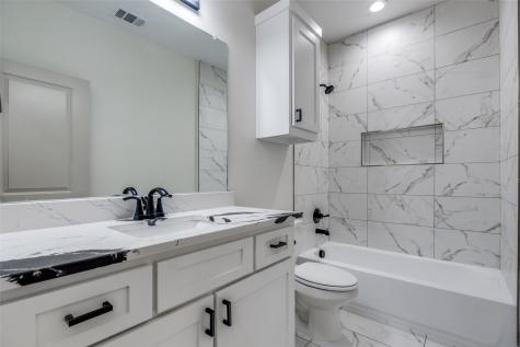 1406 Oakley Avenue Dallas TX 75216