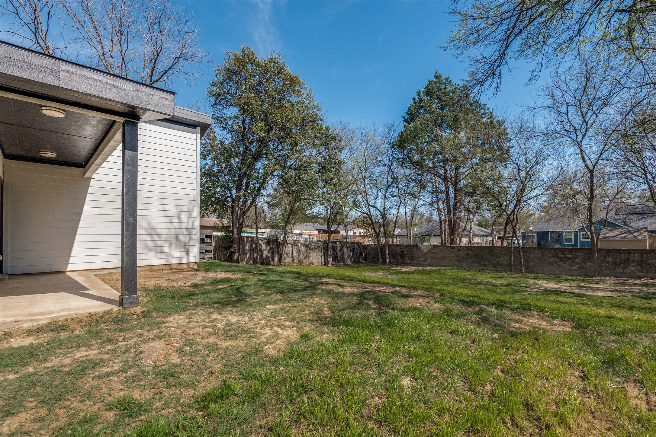 1406 Oakley Avenue Dallas TX 75216