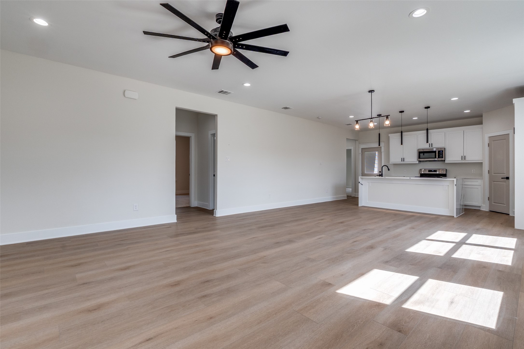 1406 Oakley Avenue Dallas TX 75216