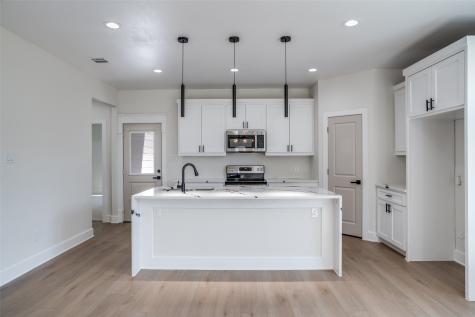 1406 Oakley Avenue Dallas TX 75216