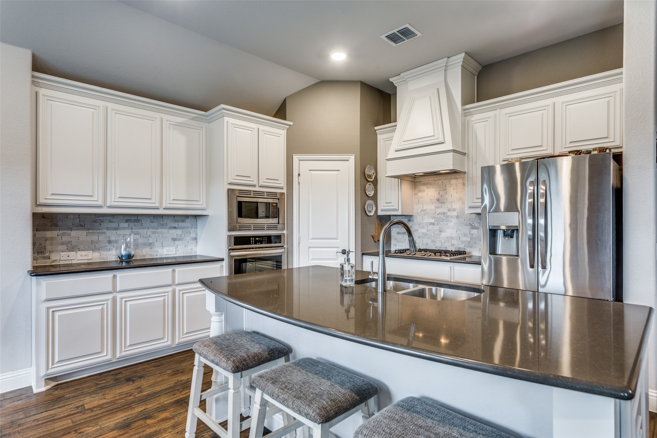 1000 Brenham Drive Godley TX 76044