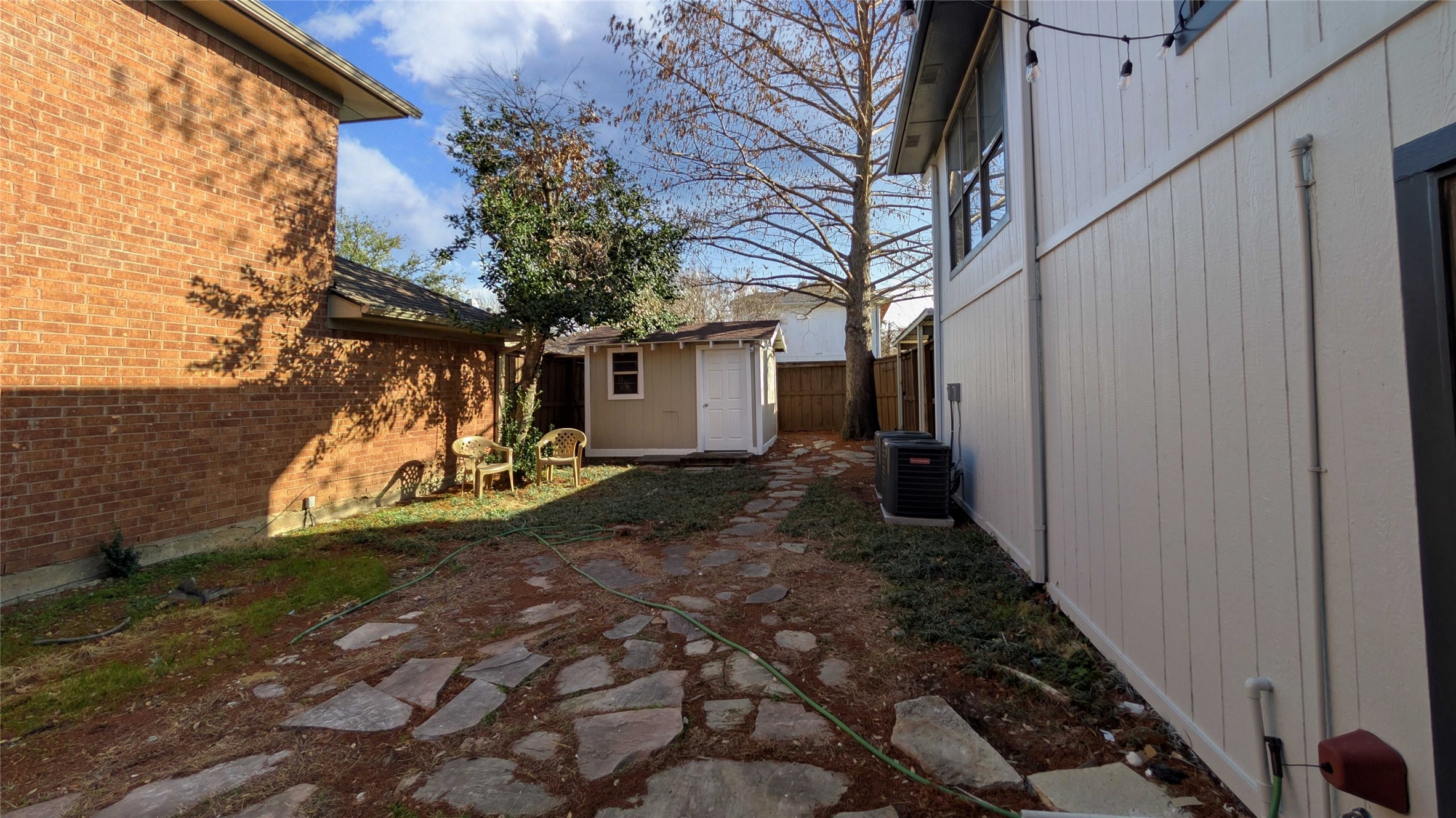 1618 San Francisco Street Carrollton TX 75007