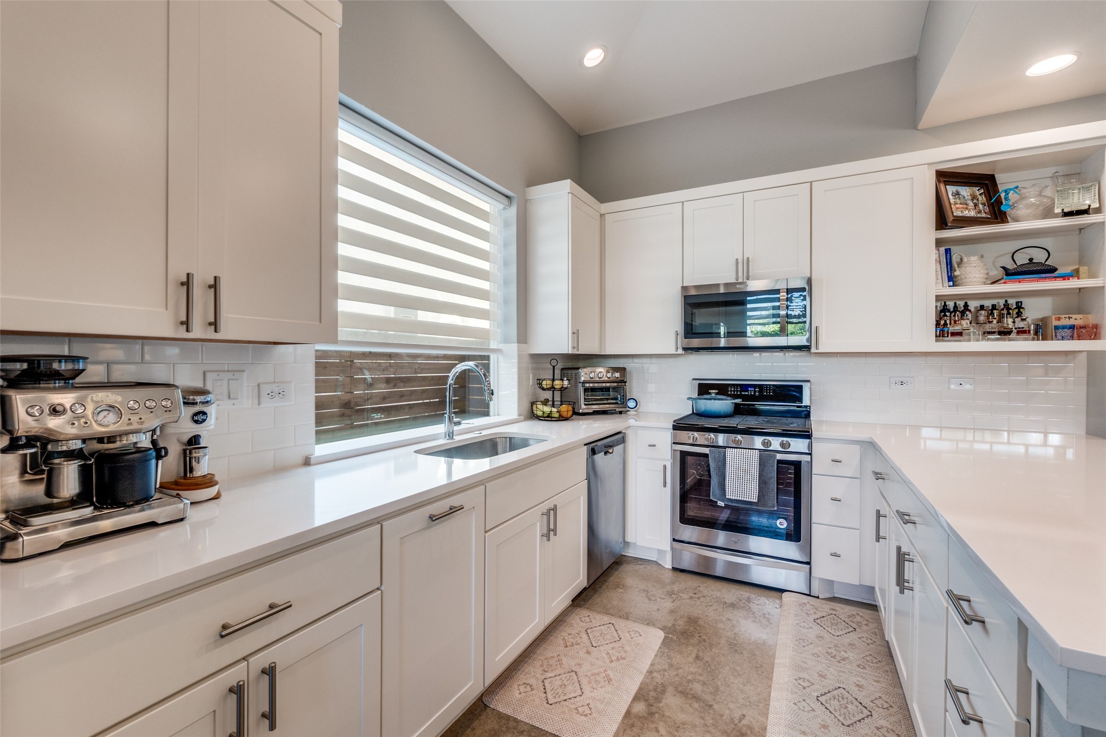 1010 Gallivant Lane Dallas TX 75218