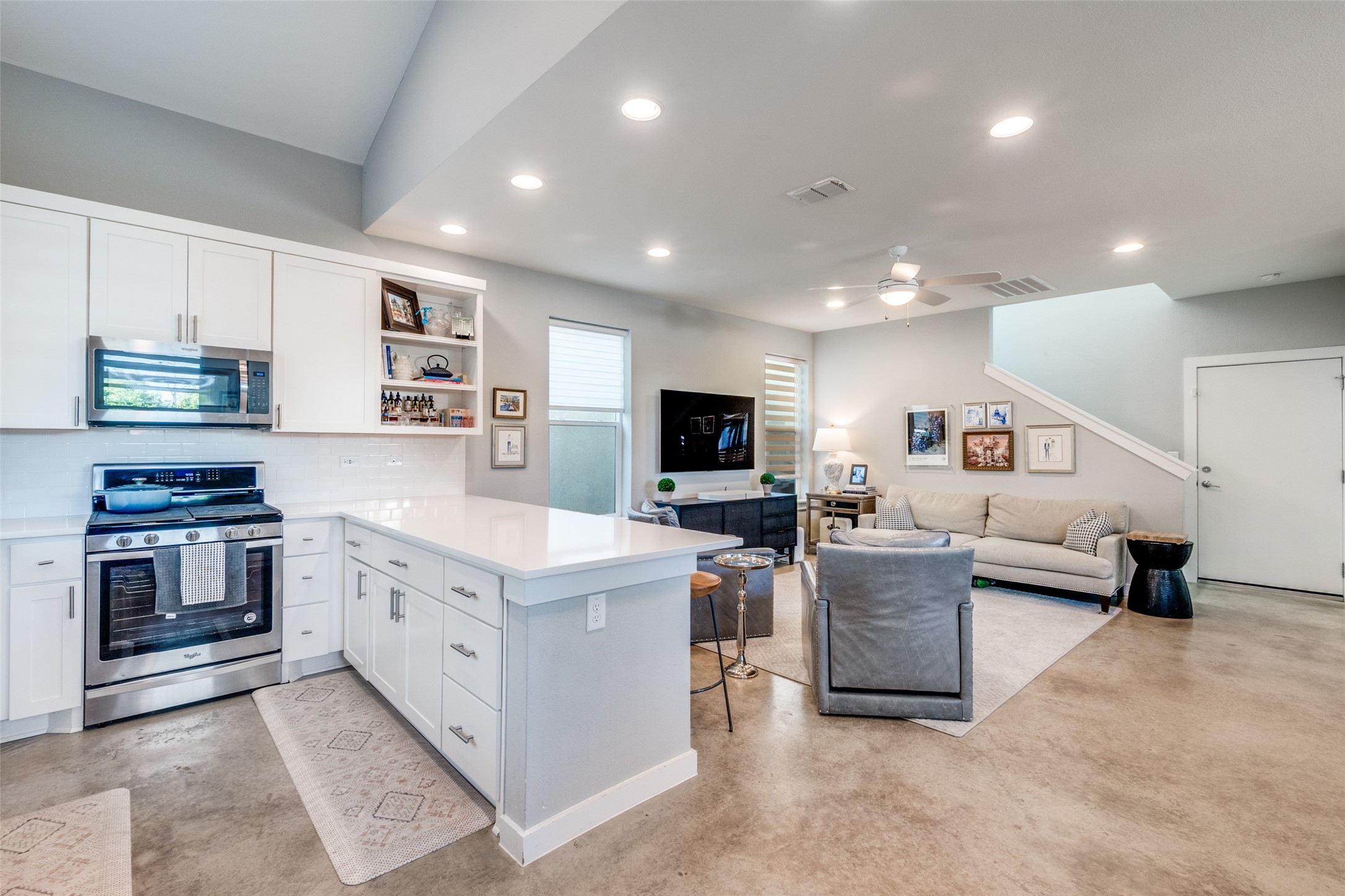 1010 Gallivant Lane Dallas TX 75218