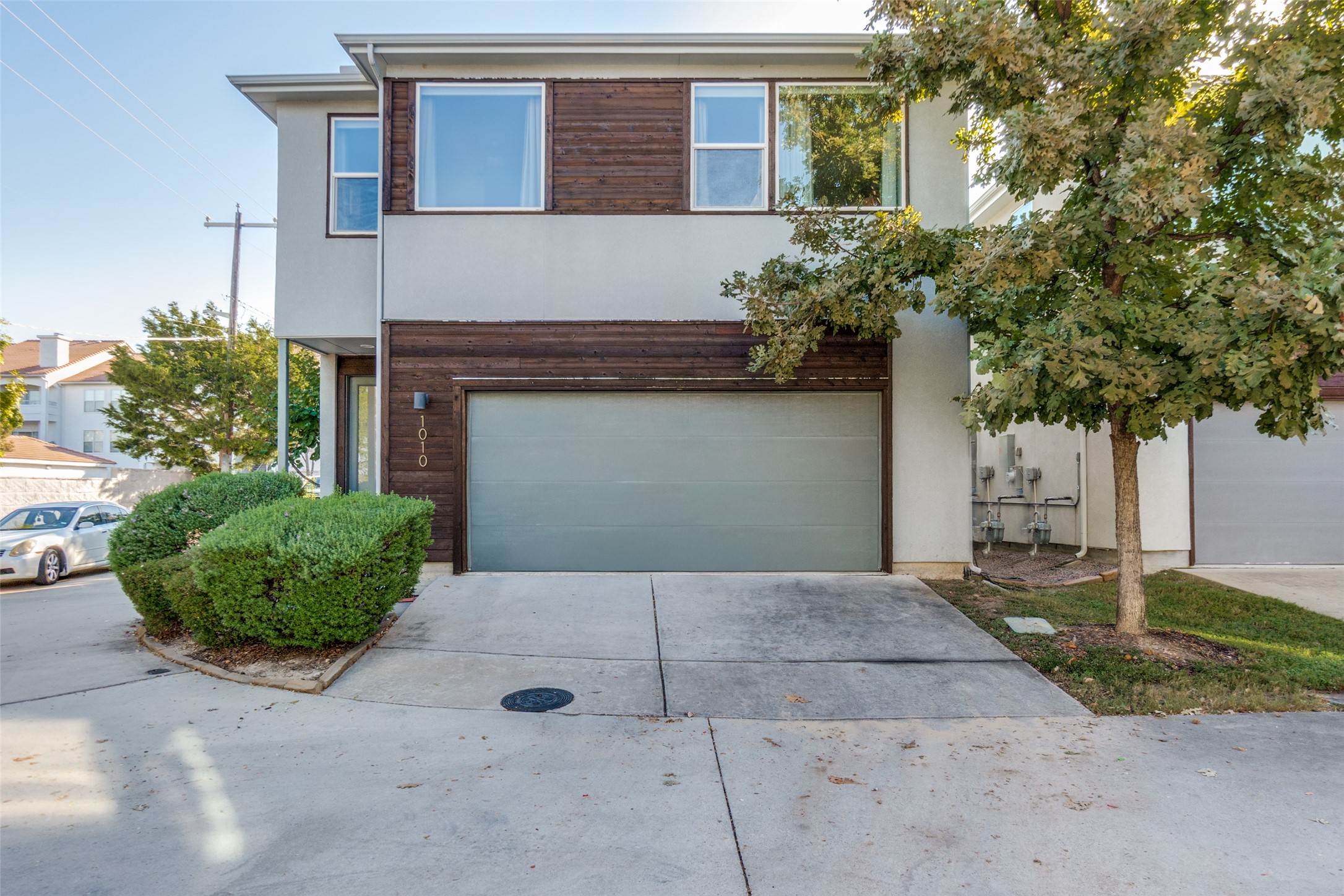 1010 Gallivant Lane Dallas TX 75218