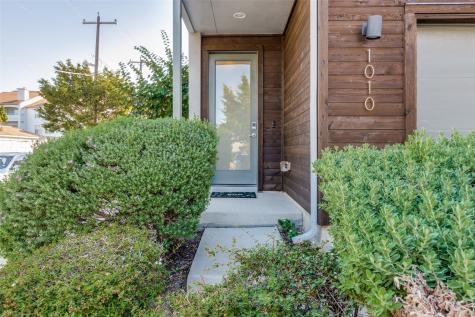 1010 Gallivant Lane Dallas TX 75218