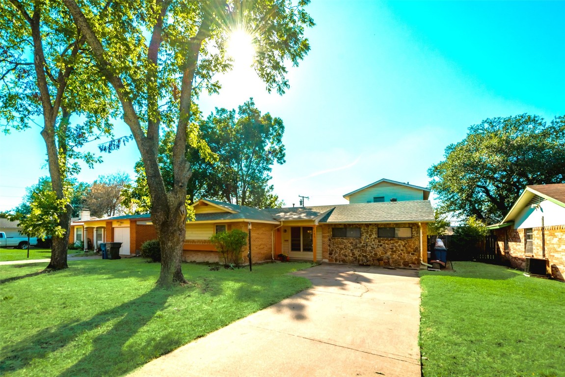 8345 Cadenza Lane Dallas TX 75228