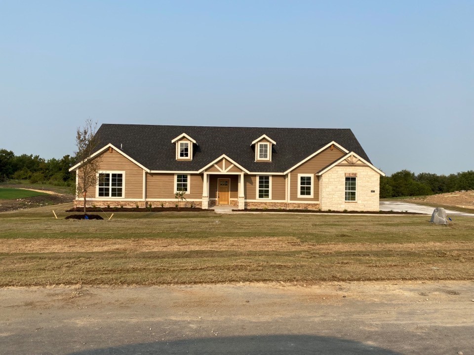 1077 Flagstone Drive Weatherford TX 76085