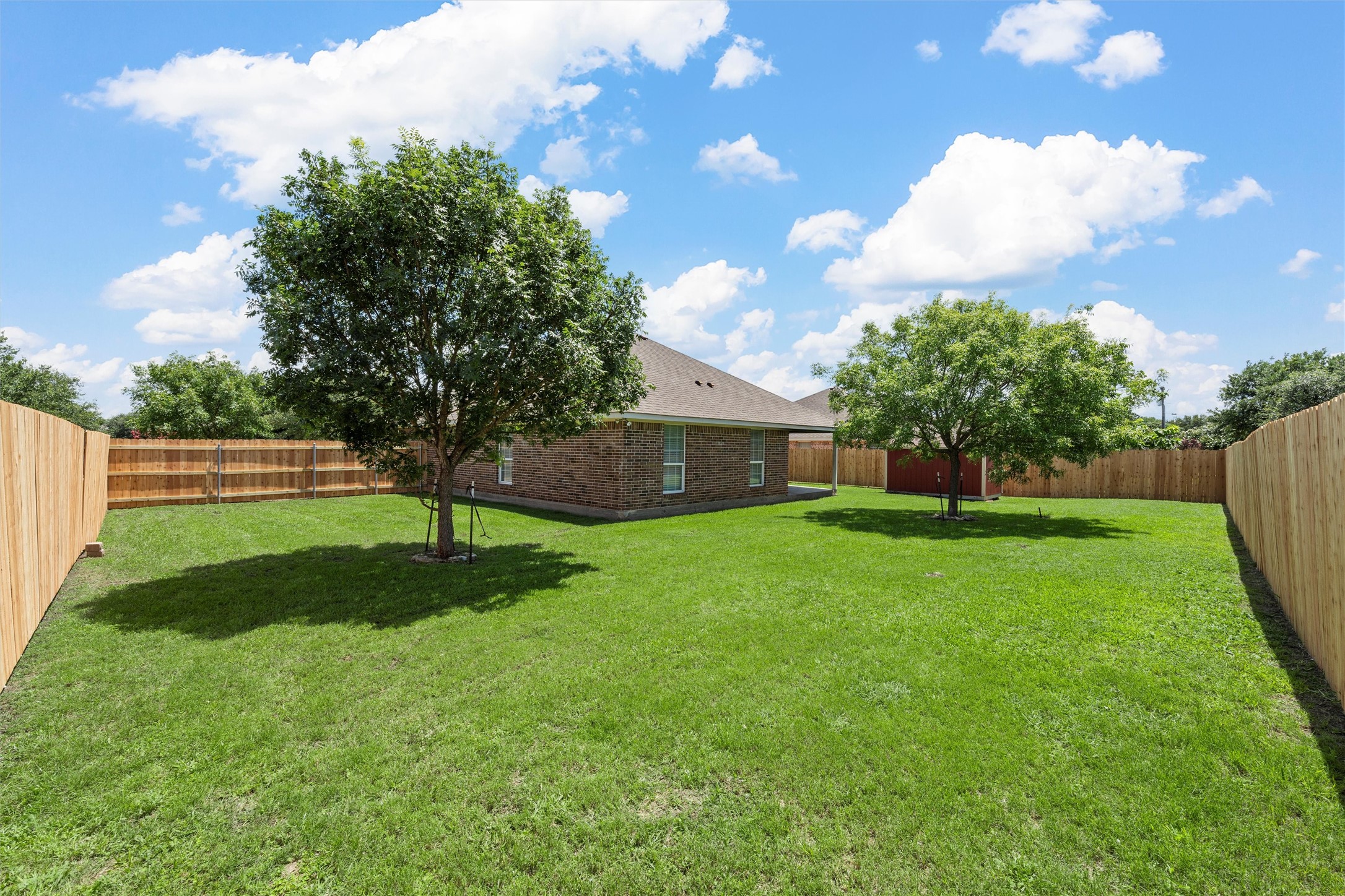 708 Sapphire Boulevard Hewitt TX 76643