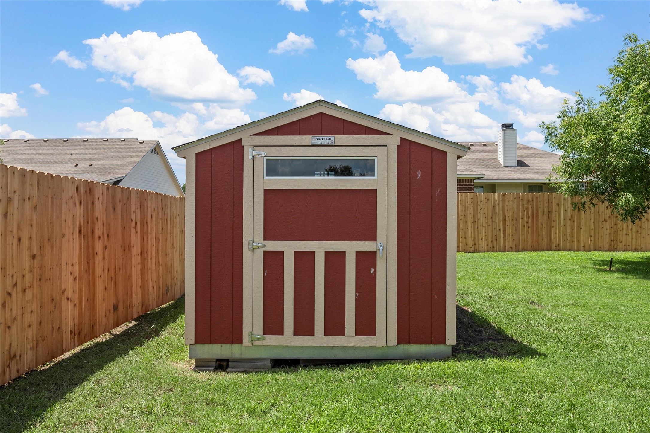 708 Sapphire Boulevard Hewitt TX 76643