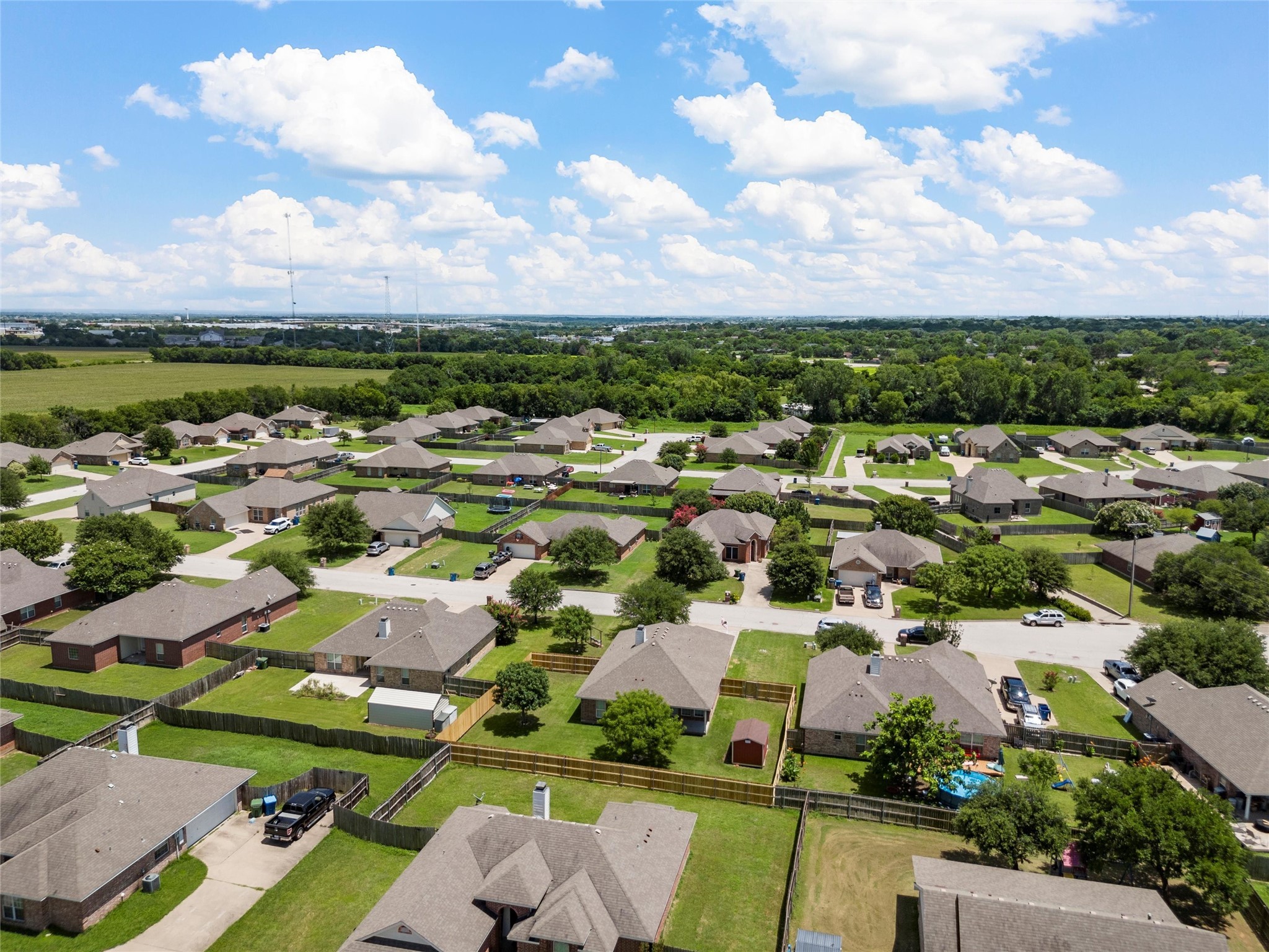 708 Sapphire Boulevard Hewitt TX 76643