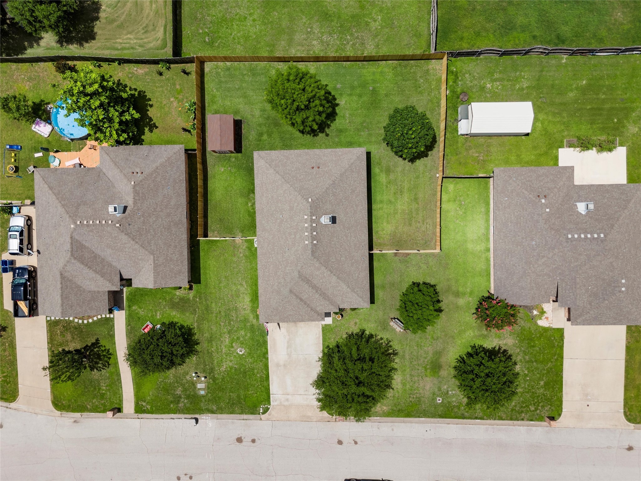 708 Sapphire Boulevard Hewitt TX 76643
