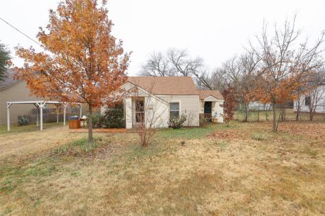 409 W 6th Street Justin TX 76247