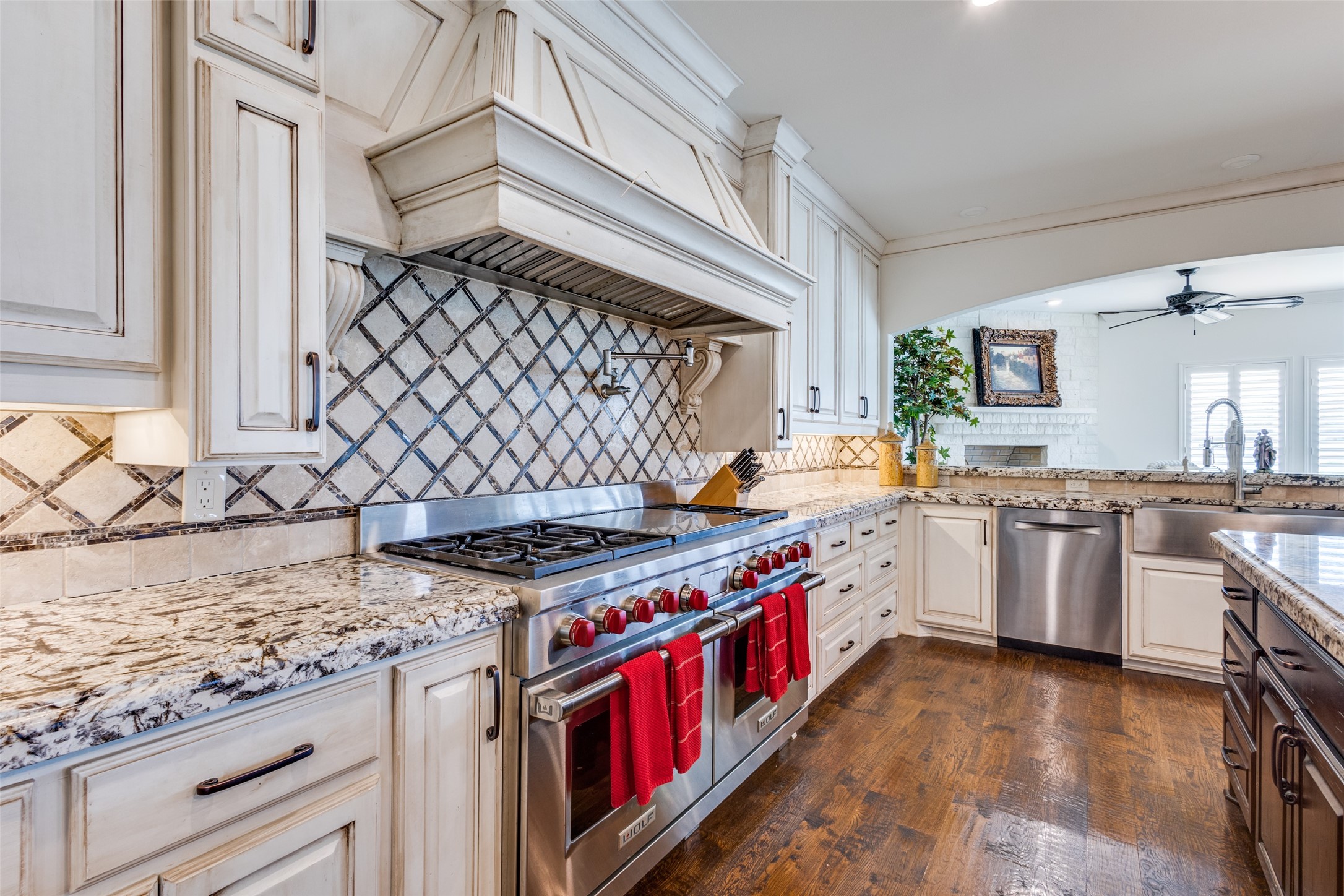 6100 Old Clarksville Road Reno TX 75462