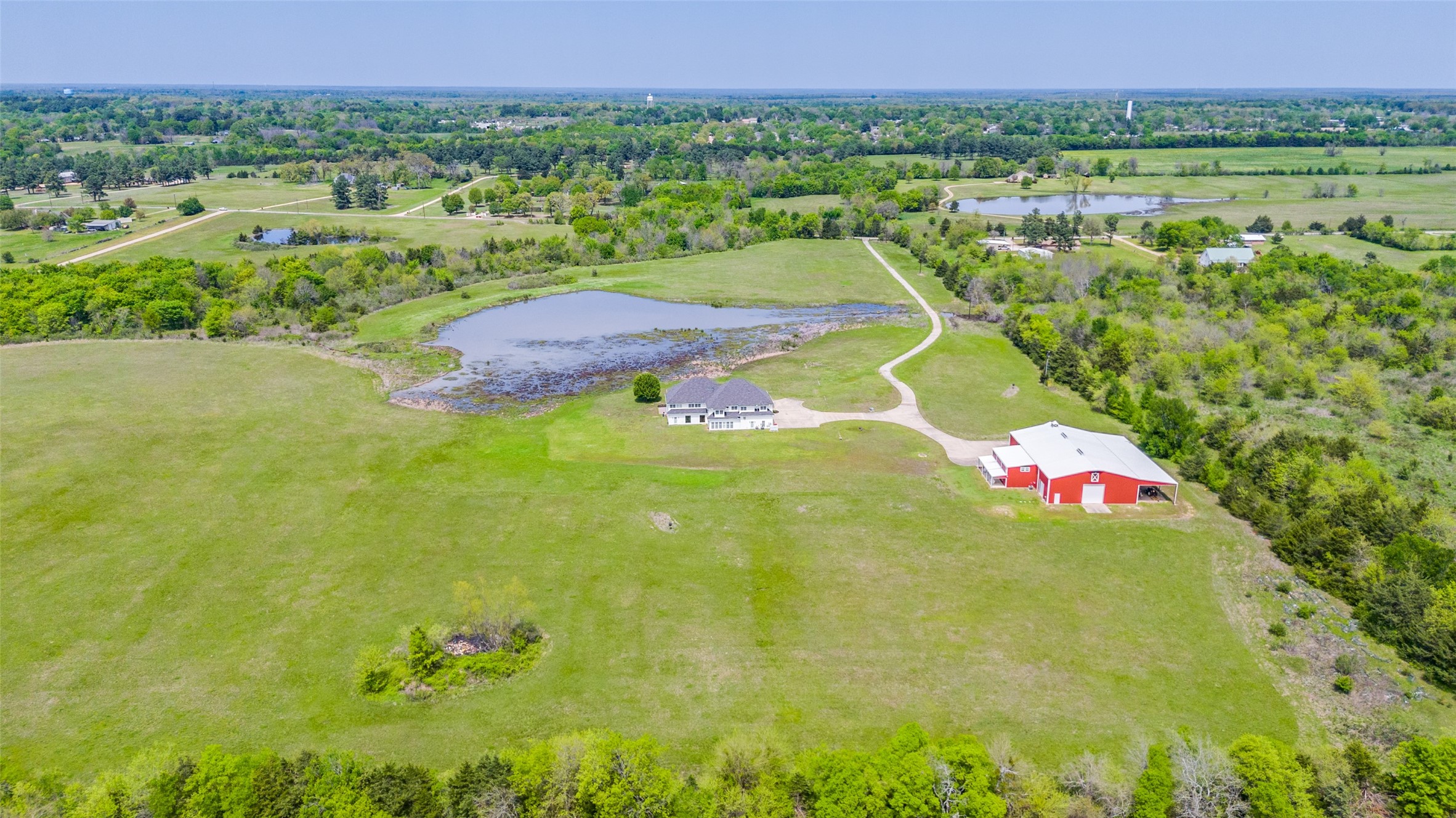 6100 Old Clarksville Road Reno TX 75462