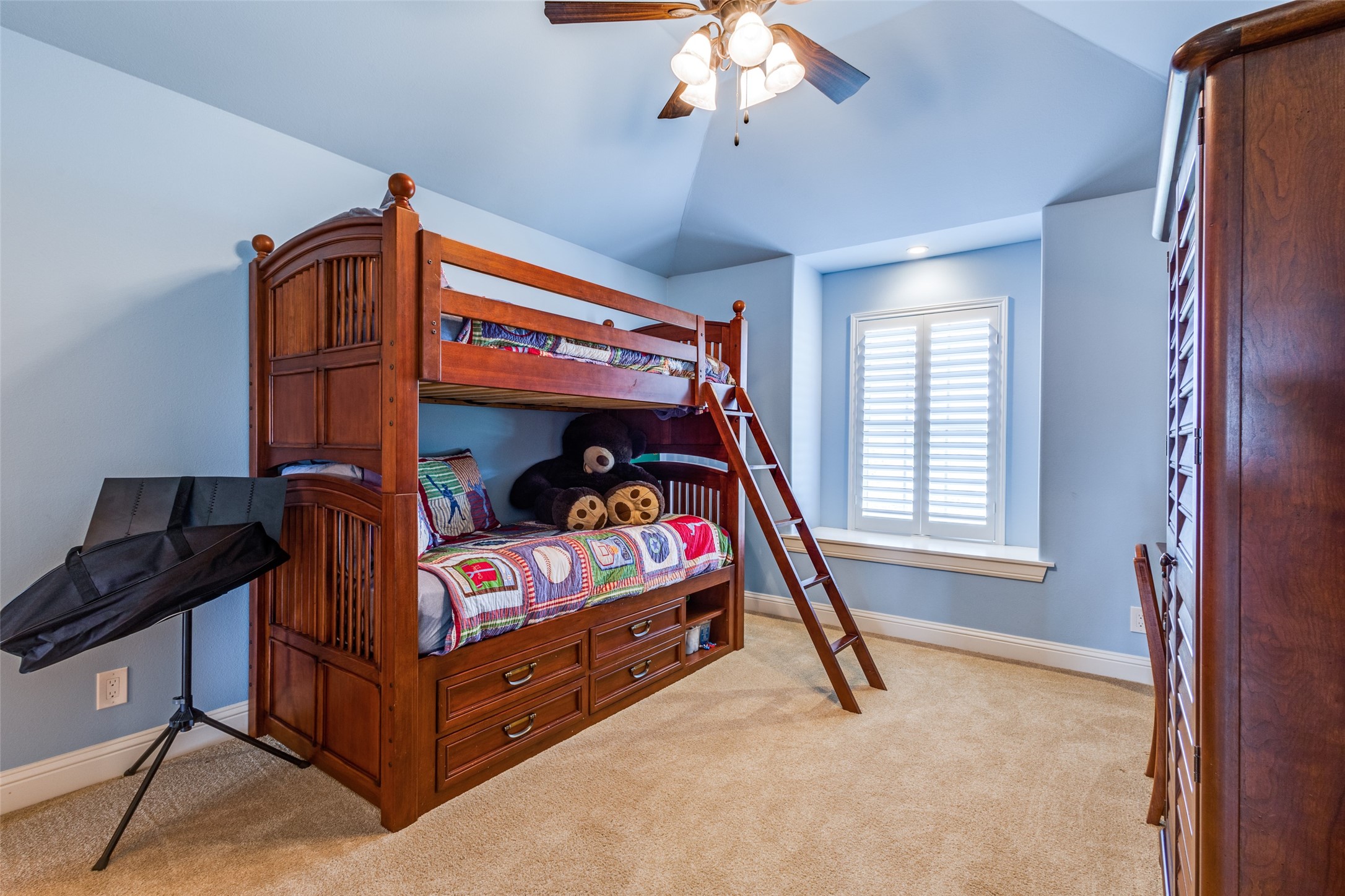 6100 Old Clarksville Road Reno TX 75462