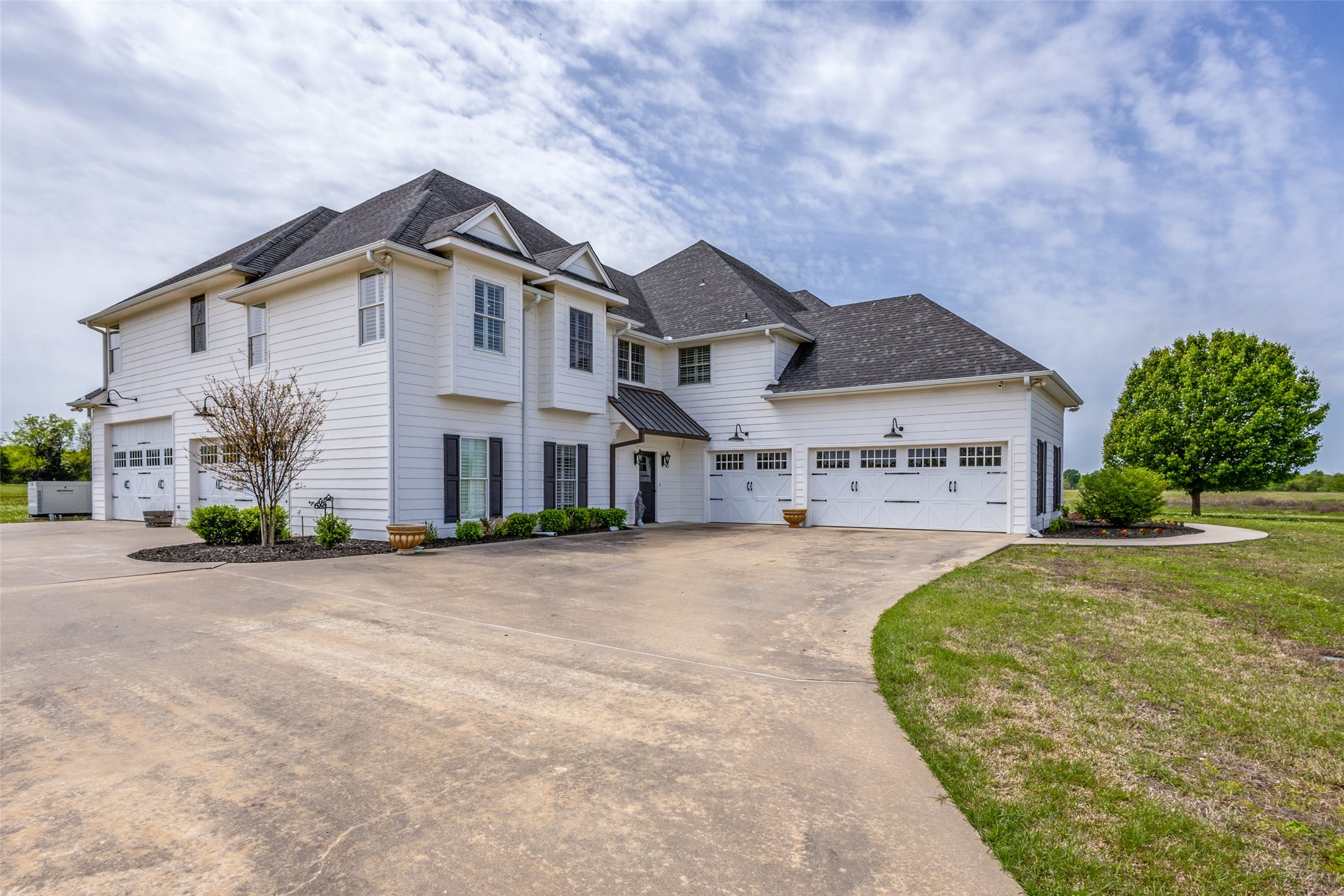 6100 Old Clarksville Road Reno TX 75462