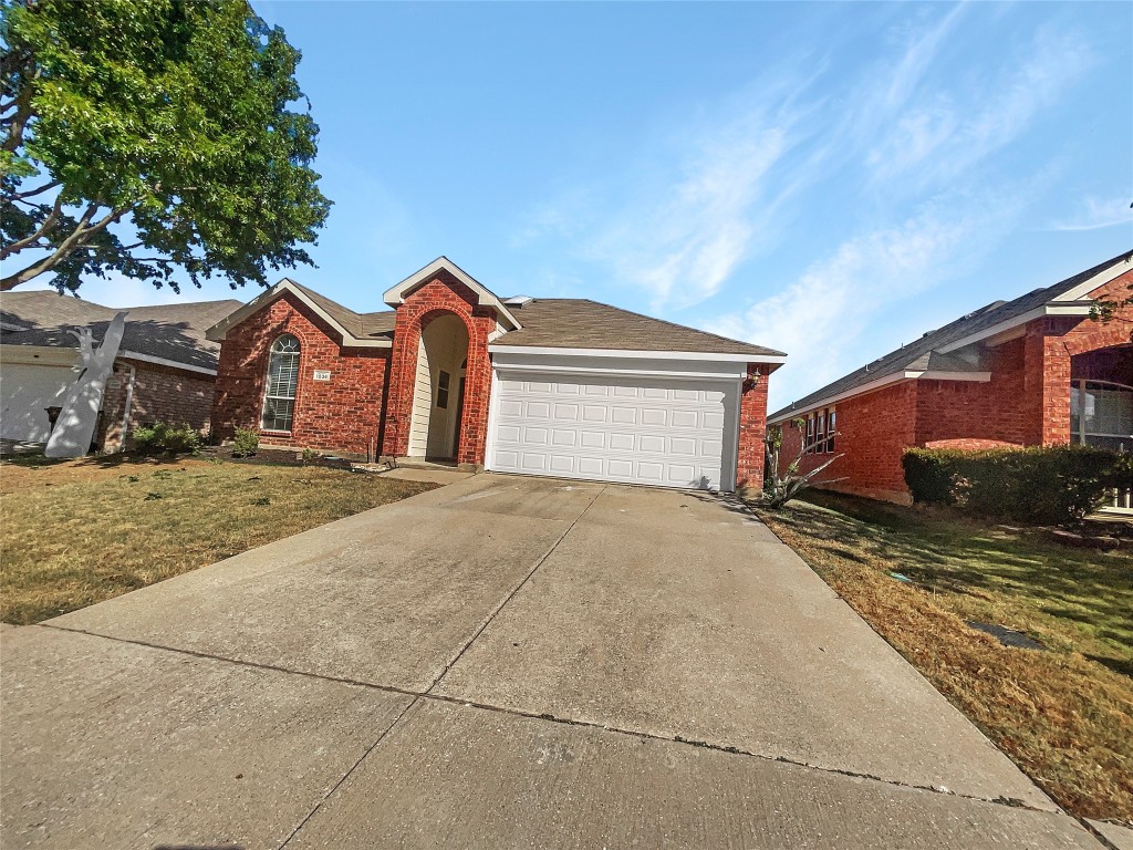 1036 Aviary Aubrey TX 76227