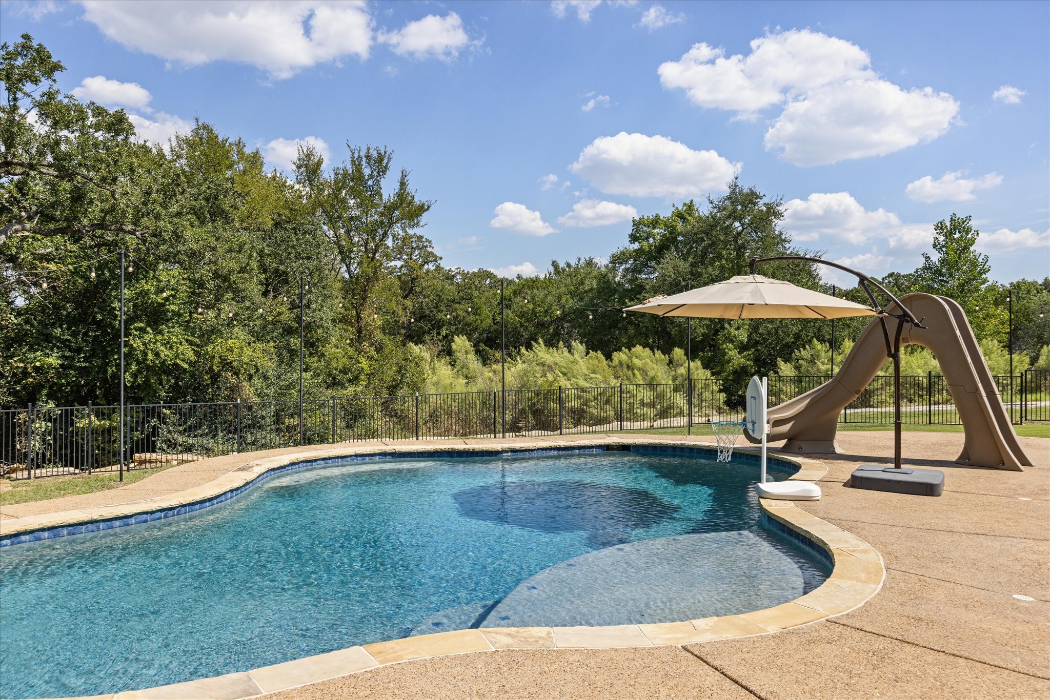 3868 Legend Trail Granbury TX 76049