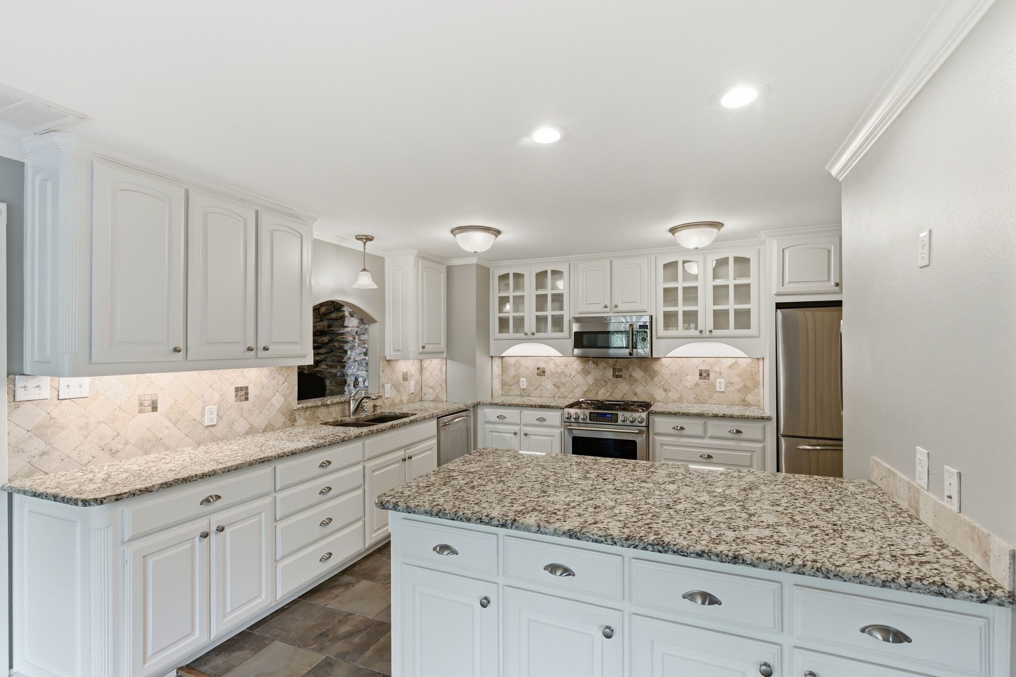 3526 Lakeridge Drive Grapevine TX 76051