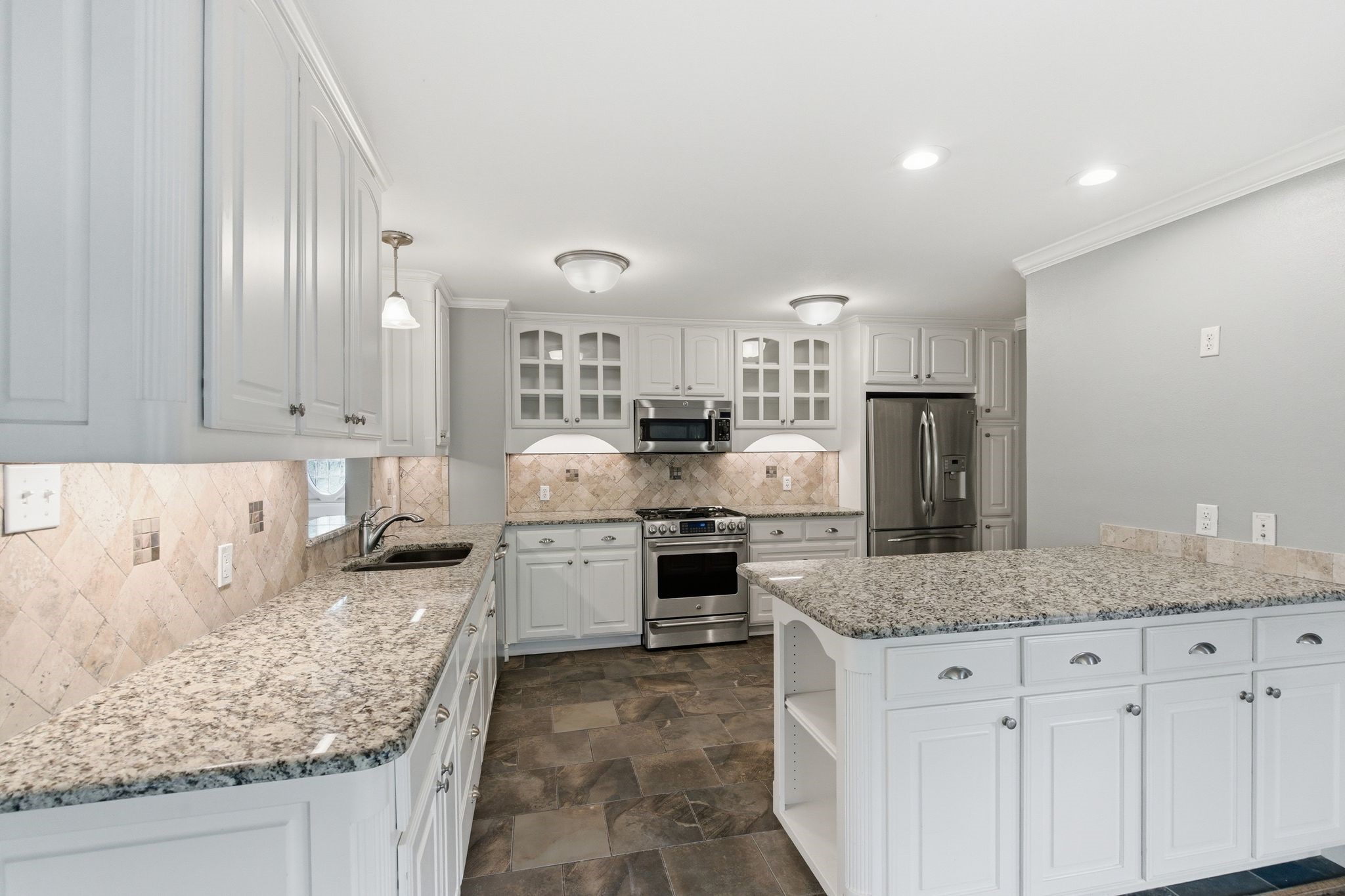 3526 Lakeridge Drive Grapevine TX 76051
