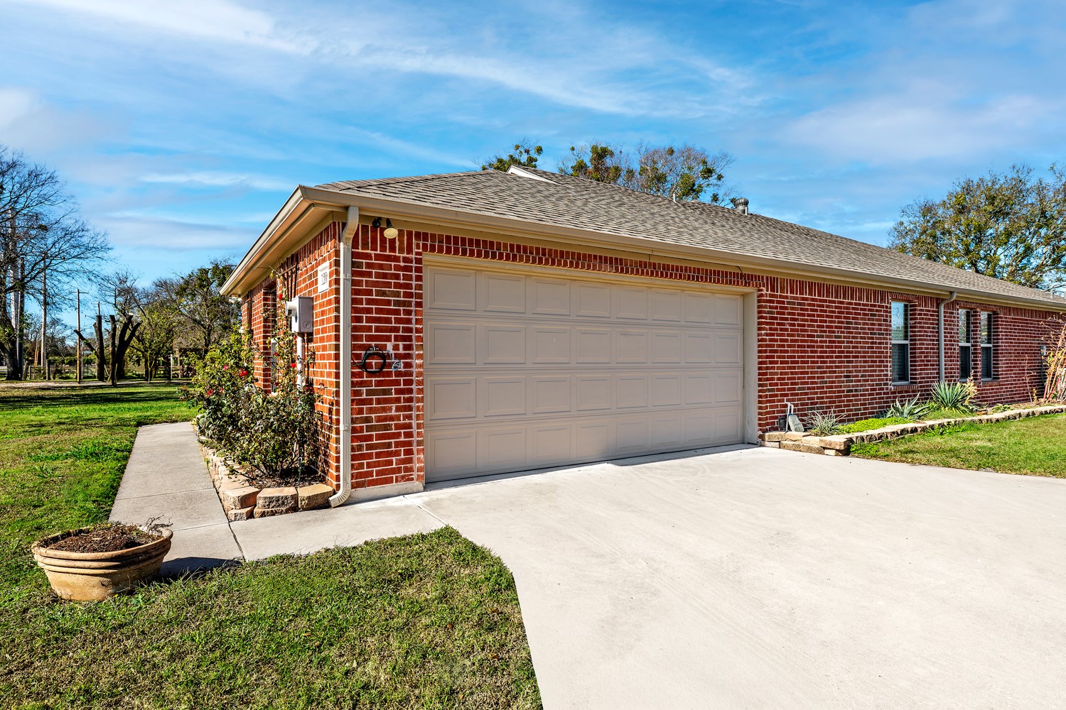 1209 Sherman Street Tioga TX 76271
