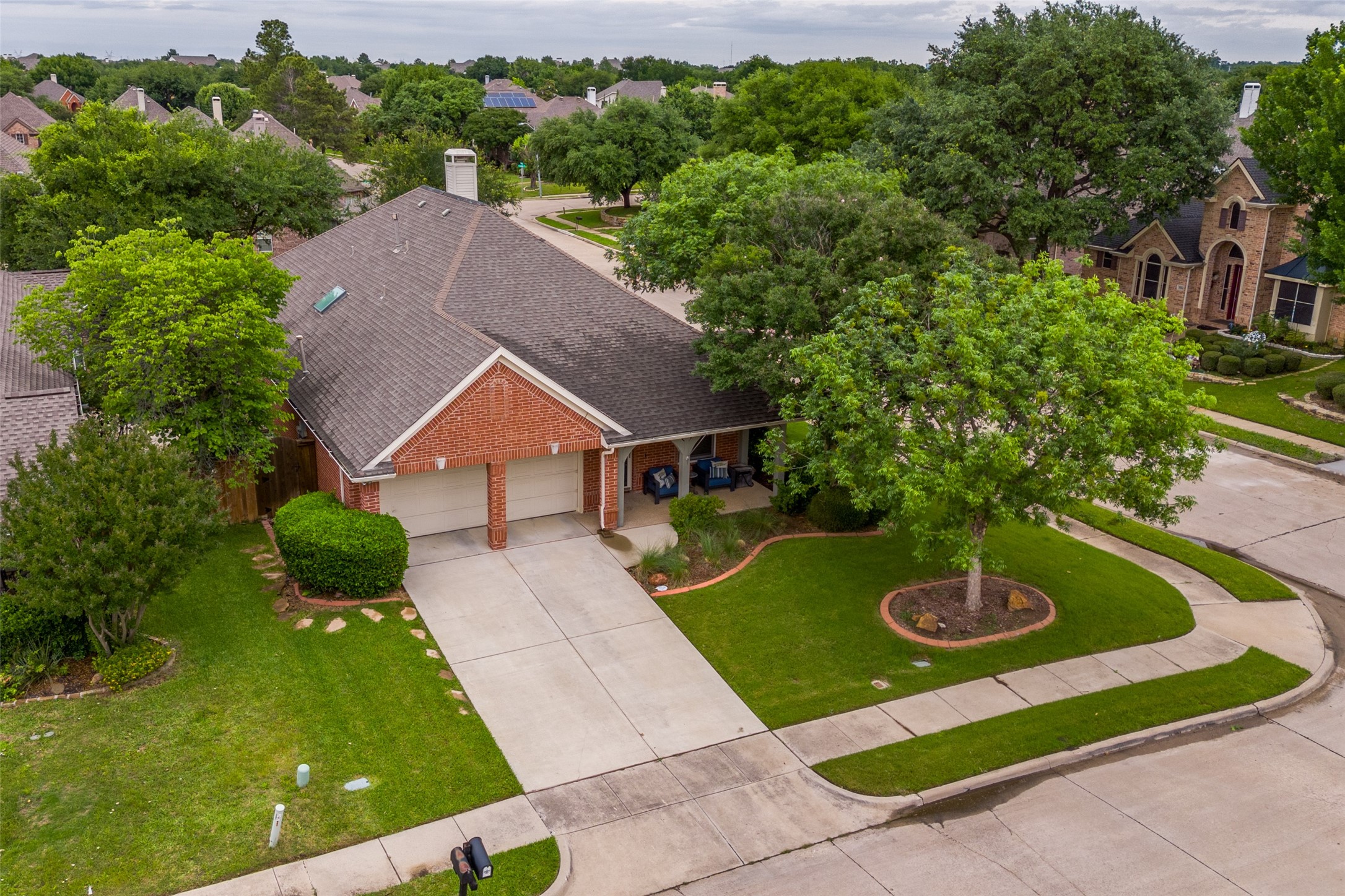 401 Manders Court Irving TX 75063