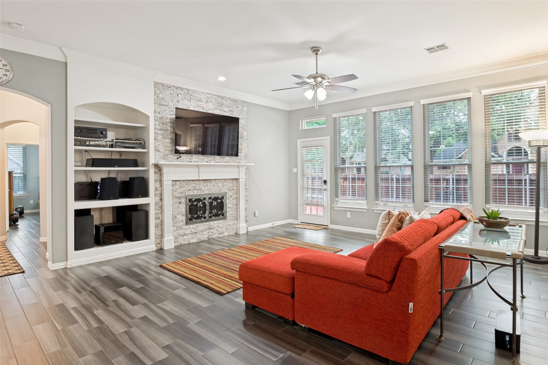401 Manders Court Irving TX 75063