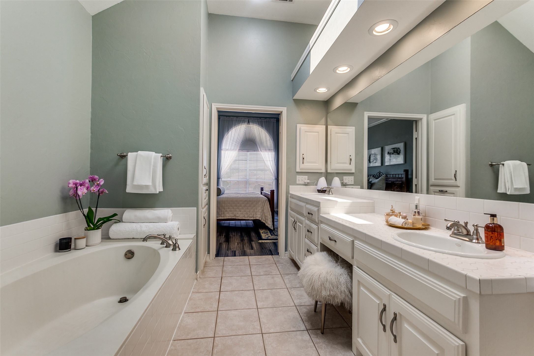 2704 Carnation Drive Richardson TX 75082