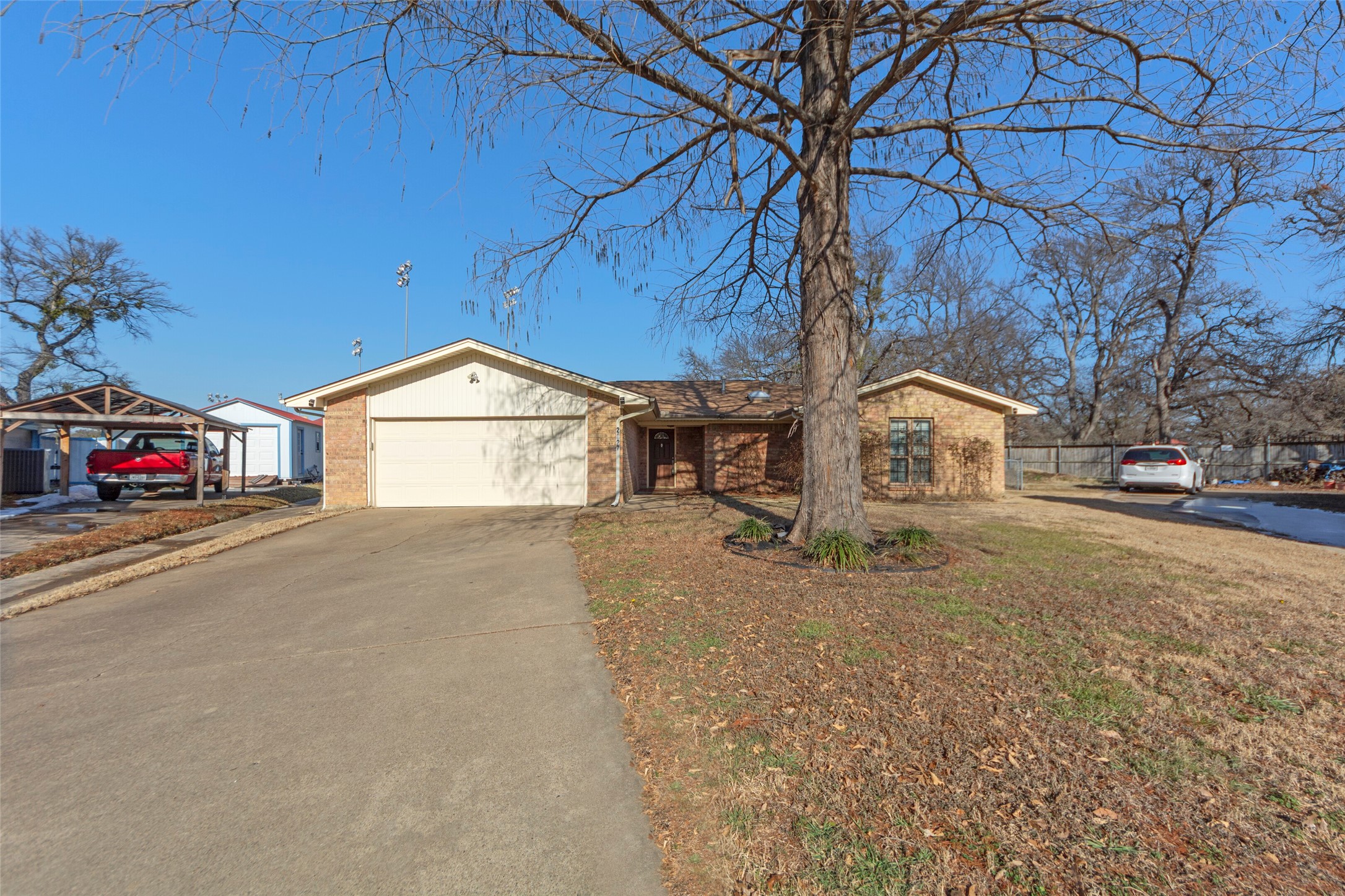 2827 Cross Timbers Drive Irving TX 75060