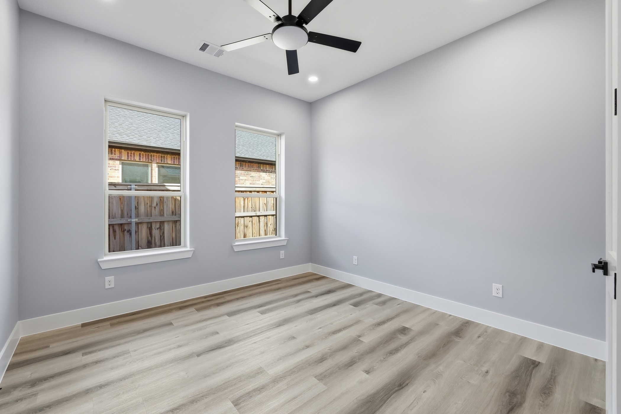 707 Ross Trail Arlington TX 76012