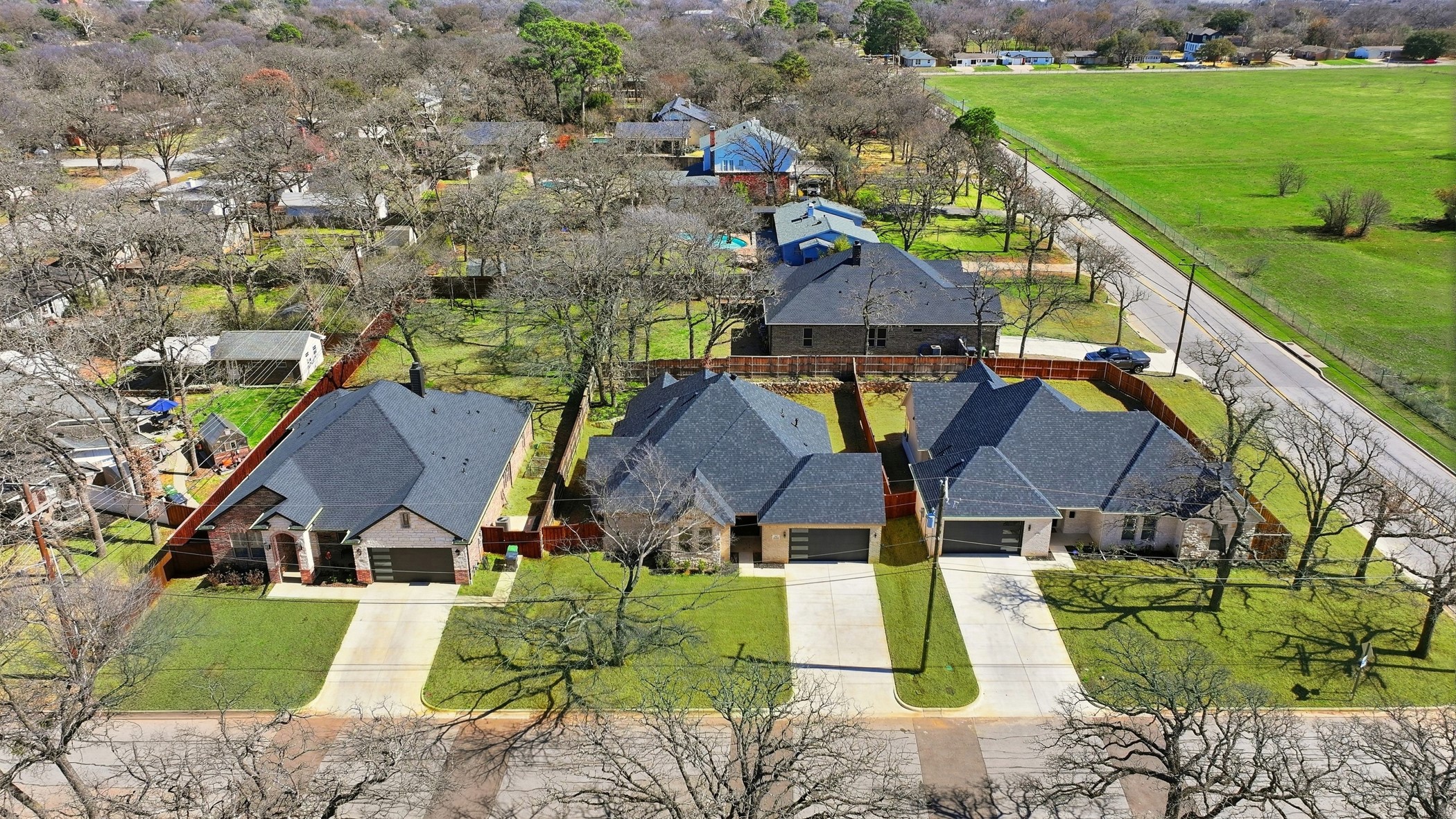 707 Ross Trail Arlington TX 76012