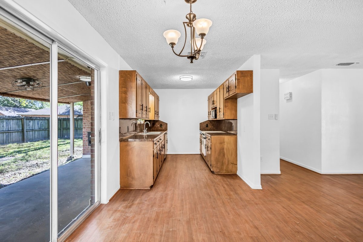 815 N Bledsoe Street Gilmer TX 75644