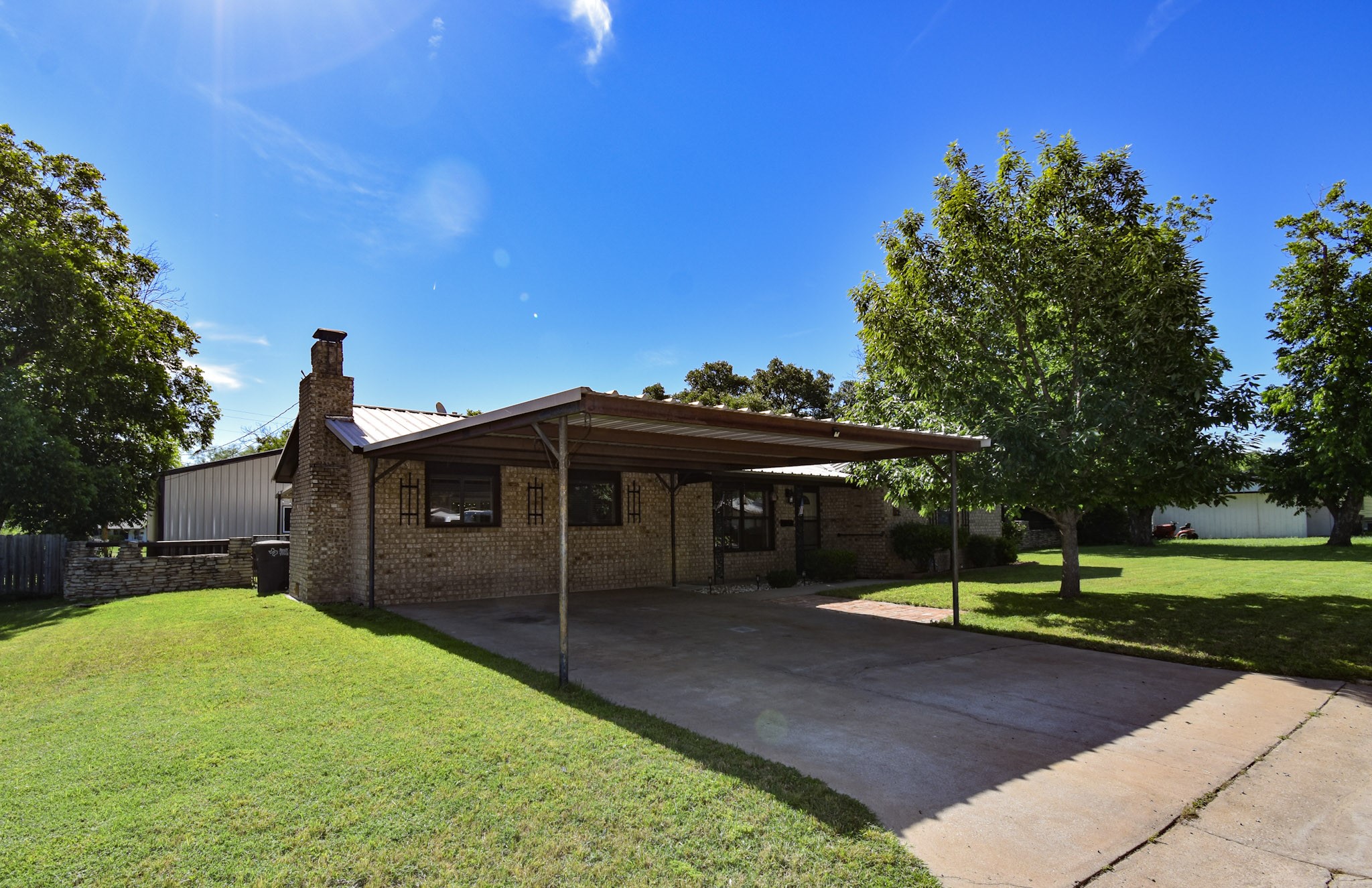 2013 S Walnut Brady TX 76825