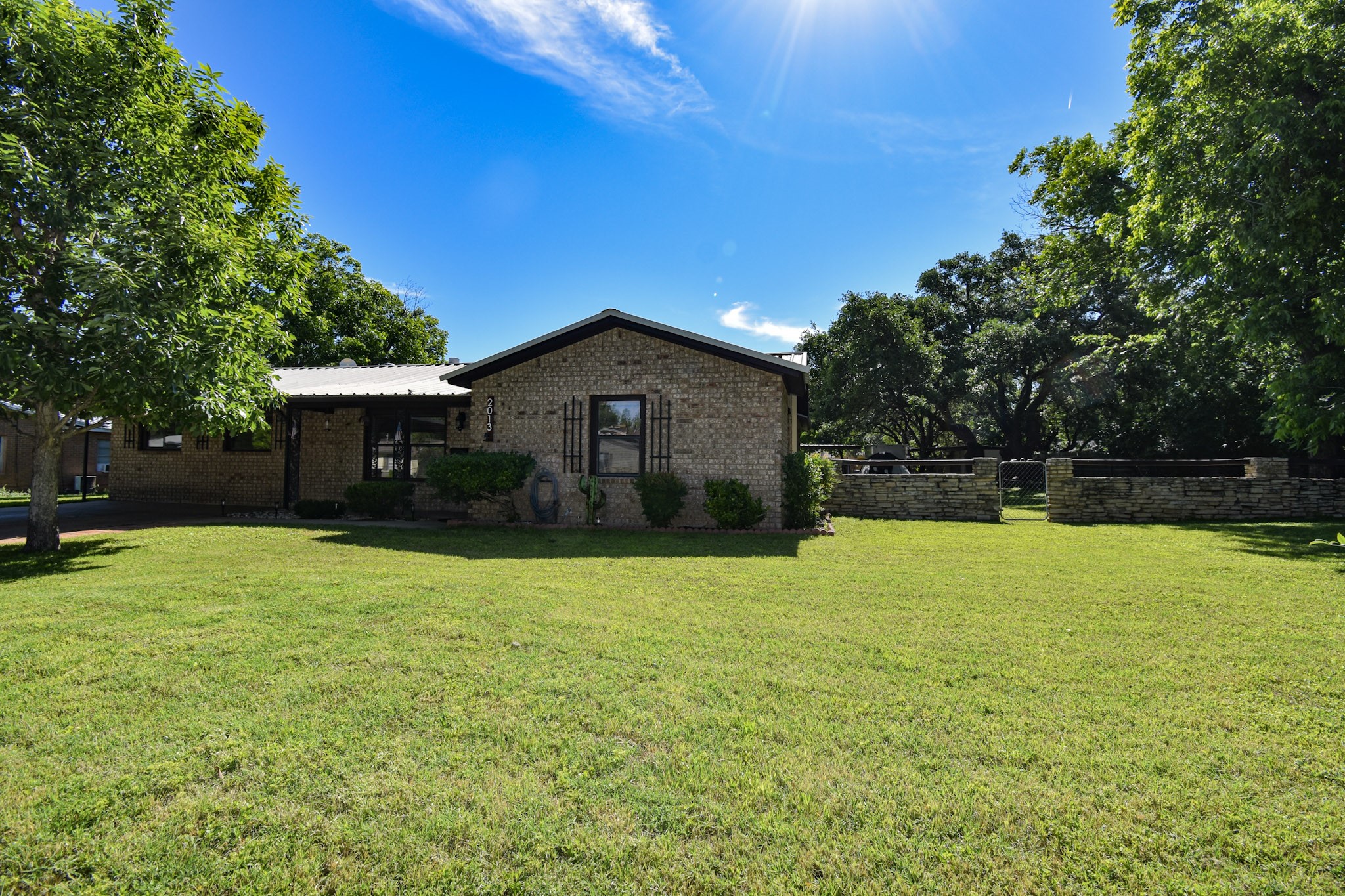 2013 S Walnut Brady TX 76825