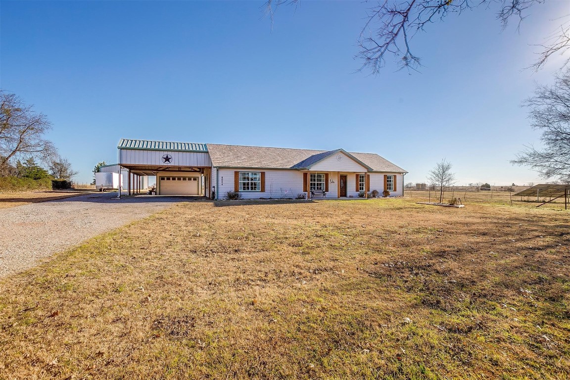 8004 County Road 313 Grandview TX 76050