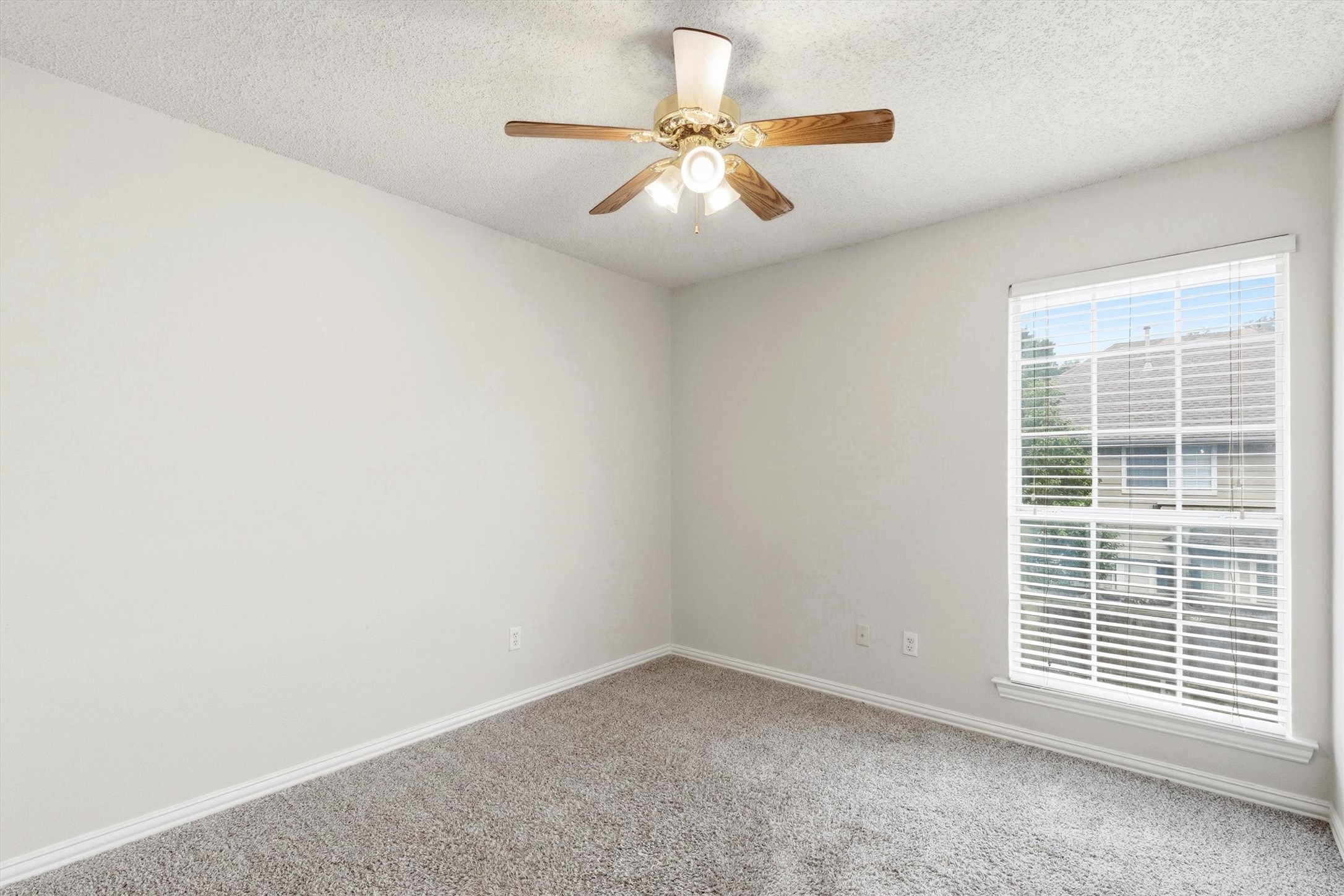 306 Santa Fe Trail Irving TX 75063
