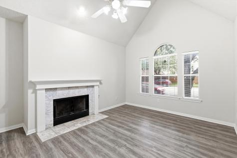 306 Santa Fe Trail Irving TX 75063