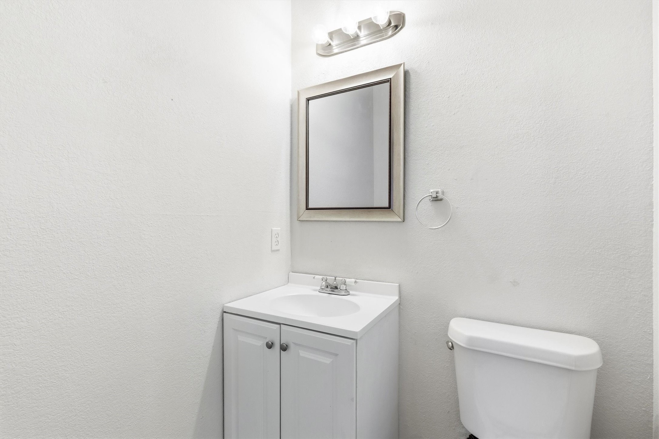 306 Santa Fe Trail Irving TX 75063