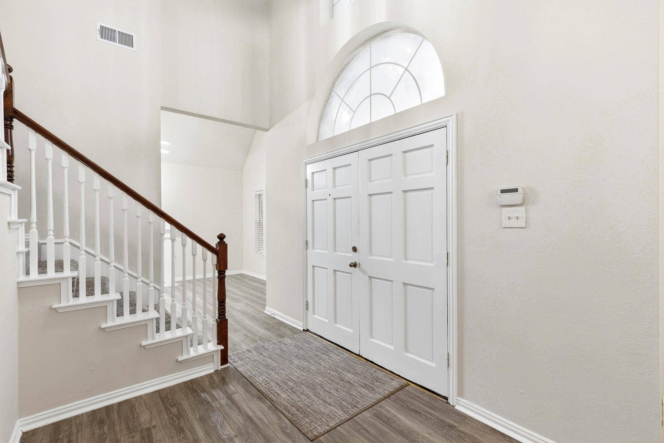 306 Santa Fe Trail Irving TX 75063