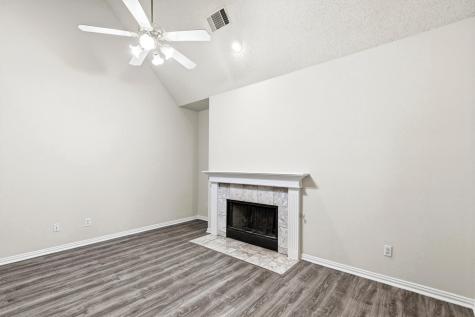 306 Santa Fe Trail Irving TX 75063