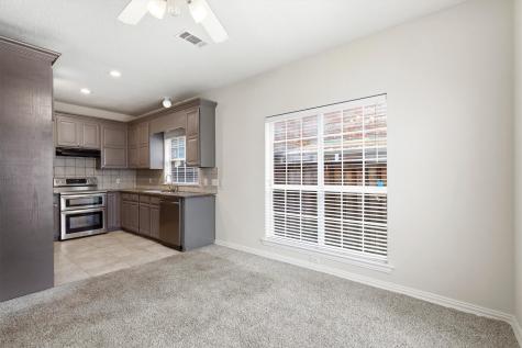306 Santa Fe Trail Irving TX 75063