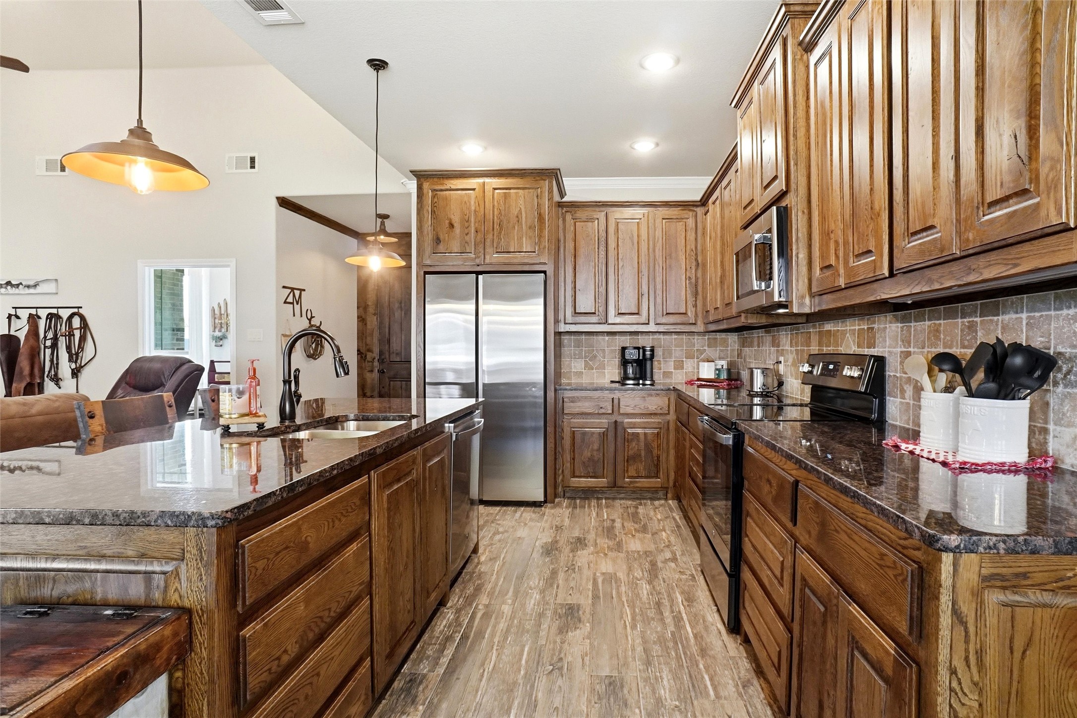 1024 Tex Lane Springtown TX 76082