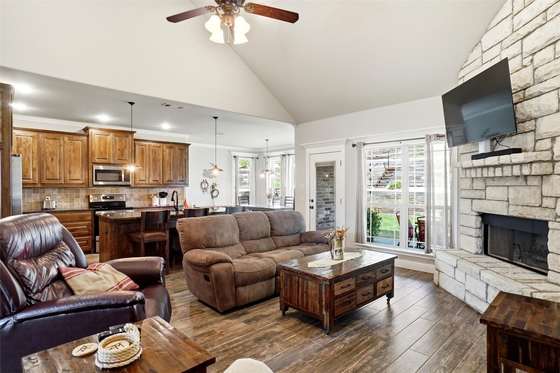 1024 Tex Lane Springtown TX 76082