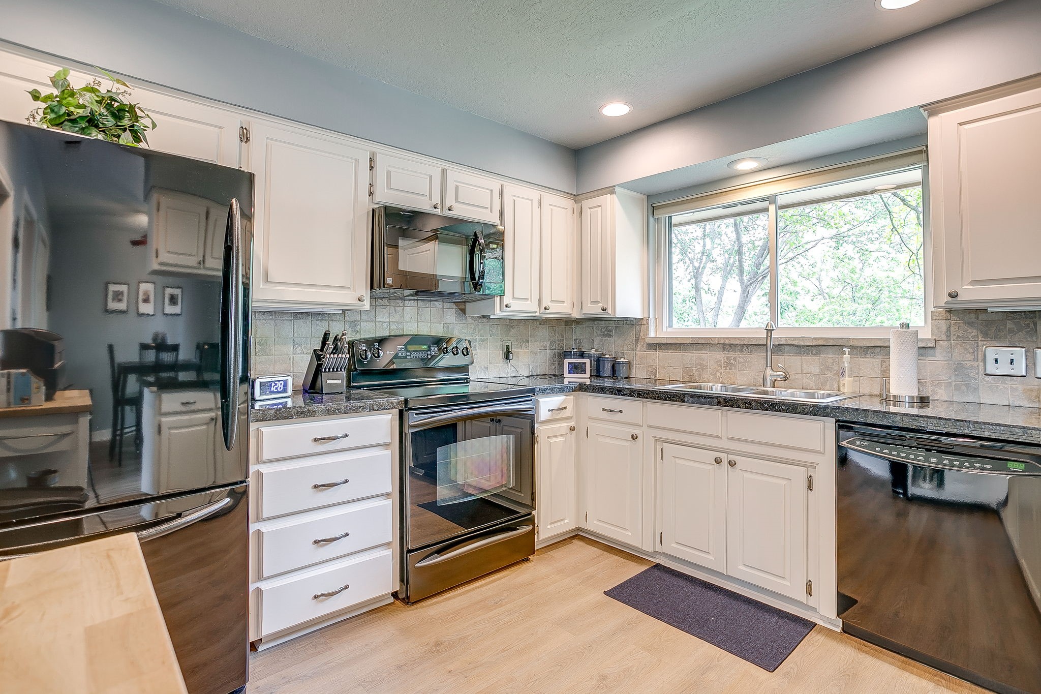 3701 Teal Lane Bedford TX 76021